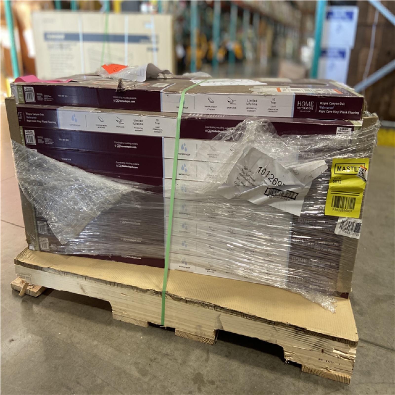 DALLAS LOCATION - HOME DECORATORS 12 MIL WEAR LAYER VINYL PLACK PALLET -(35 CASES)