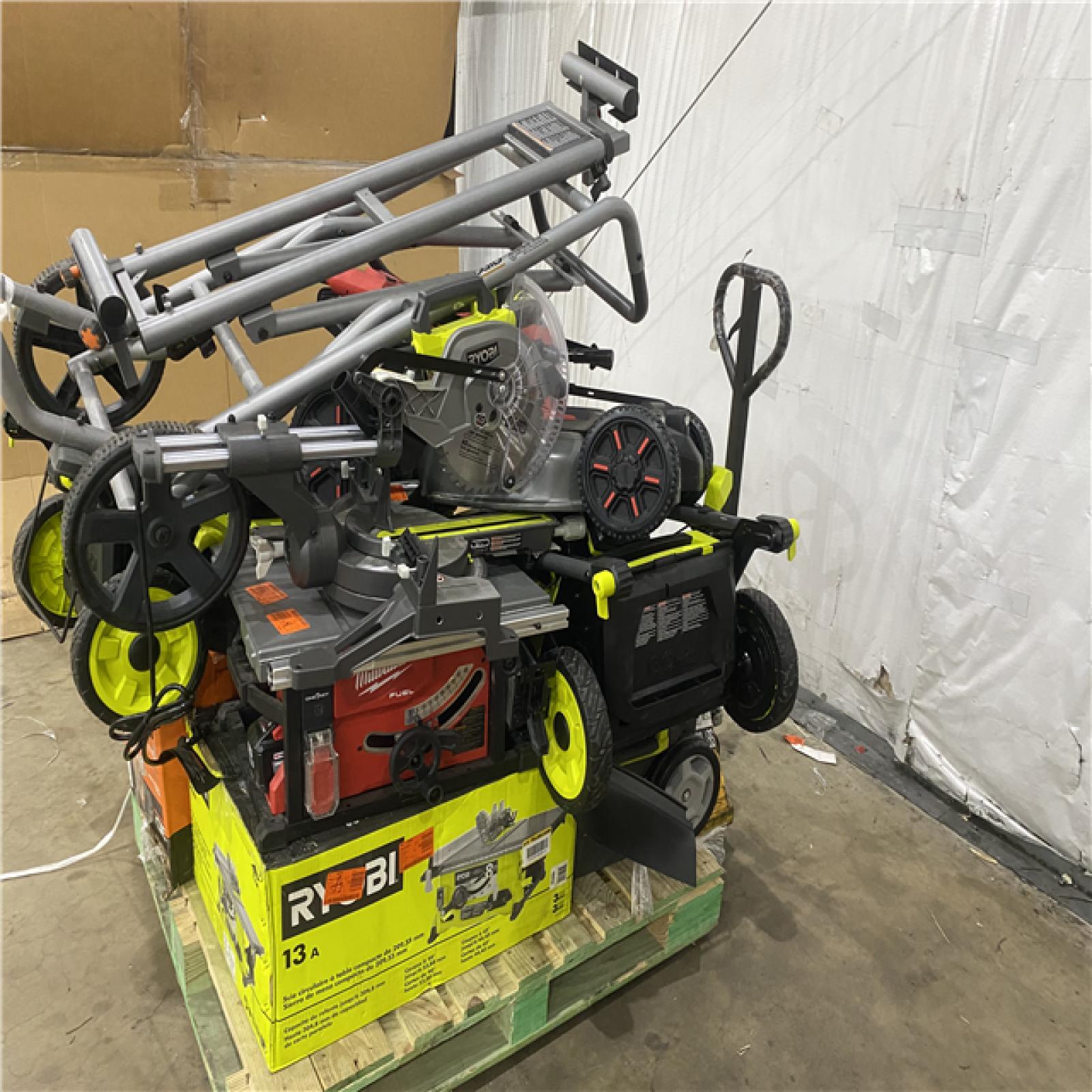 Houston Location AS IS - Tool Pallet