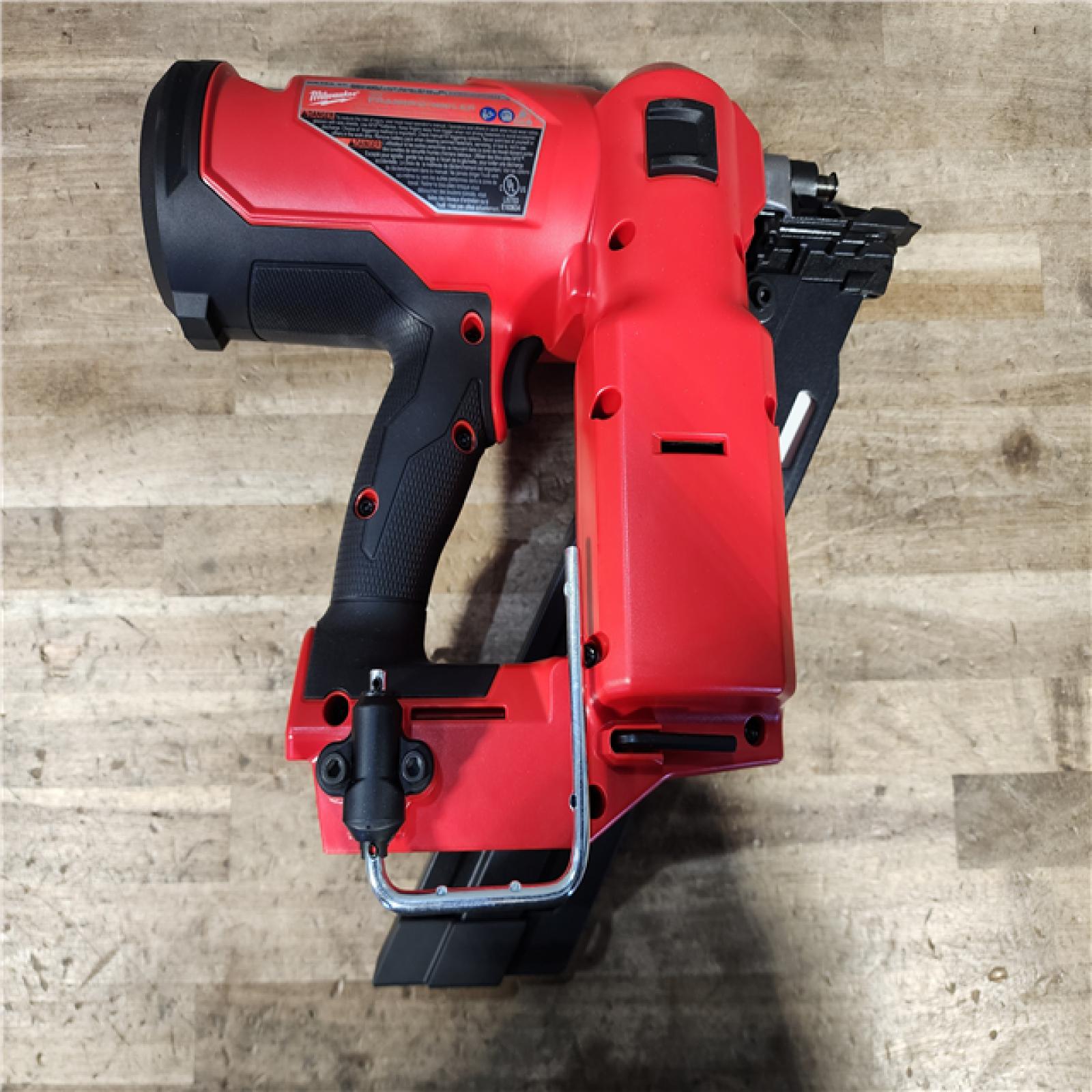 HOUSTON LOCATION - AS-IS (APPEARS LIKE NEW) Milwaukee FUEL 3-1/2 in. 18-Volt 30-Degree Lithium-Ion Brushless Cordless Framing Nailer (Tool-Only)