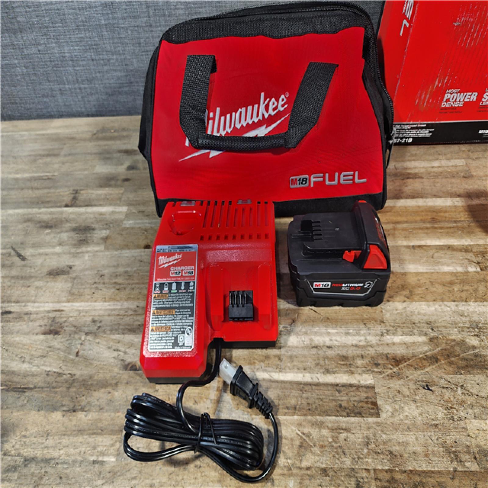 HOUSTON LOCATION - AS-IS Milwaukee FUEL 18V Lithium-Ion Brushless Cordless 1/2 in. Impact Wrench w/Friction Ring Kit