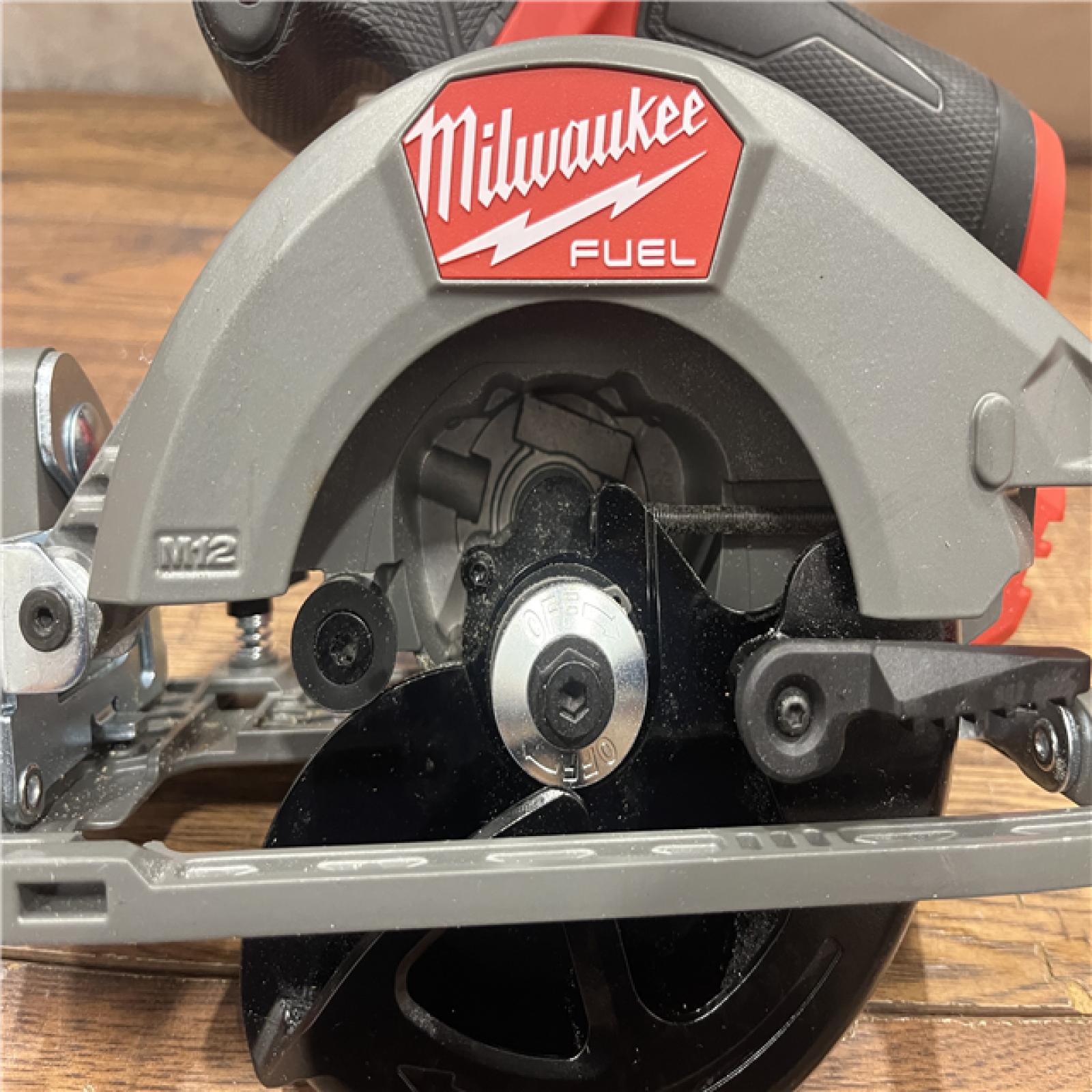 AS-IS Milwaukee M12 FUEL 12V Lithium-Ion Brushless 5-3/8 in. Cordless Circular Saw (Tool-Only)