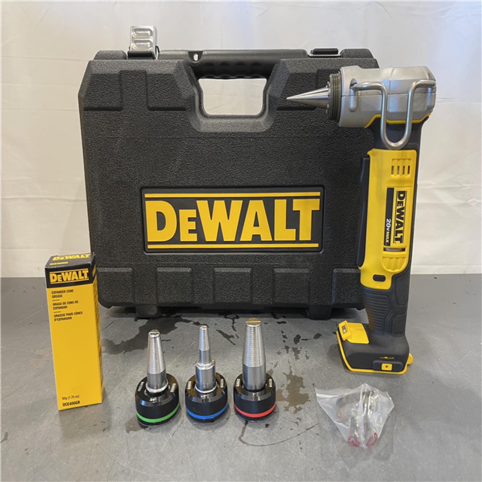 AS-IS - DEWALT 20V MAX Cordless 1 in. PEX Expansion Tool, PEX Expander Grease and Case