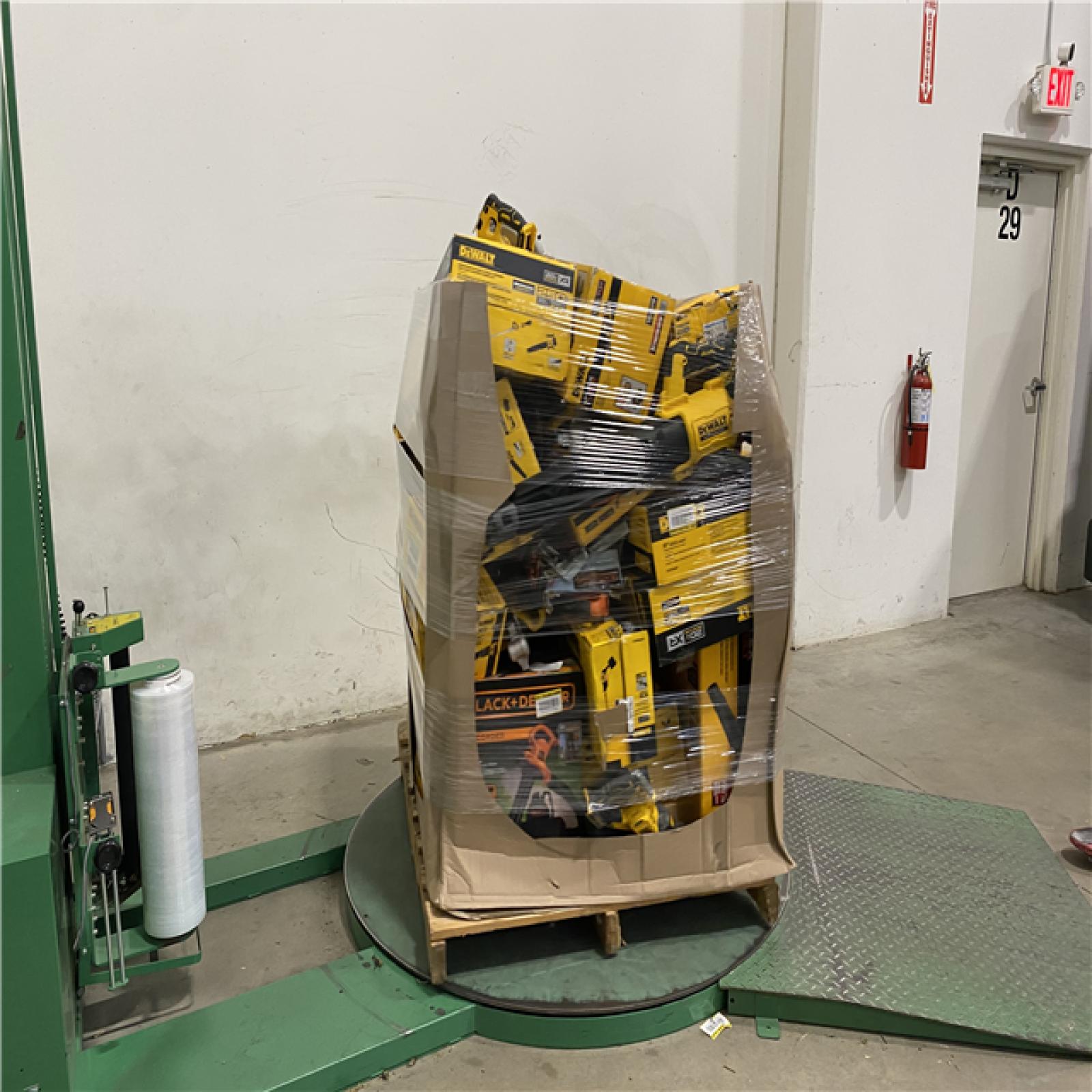 Dallas Location - As-Is DEWALT Tool Pallet