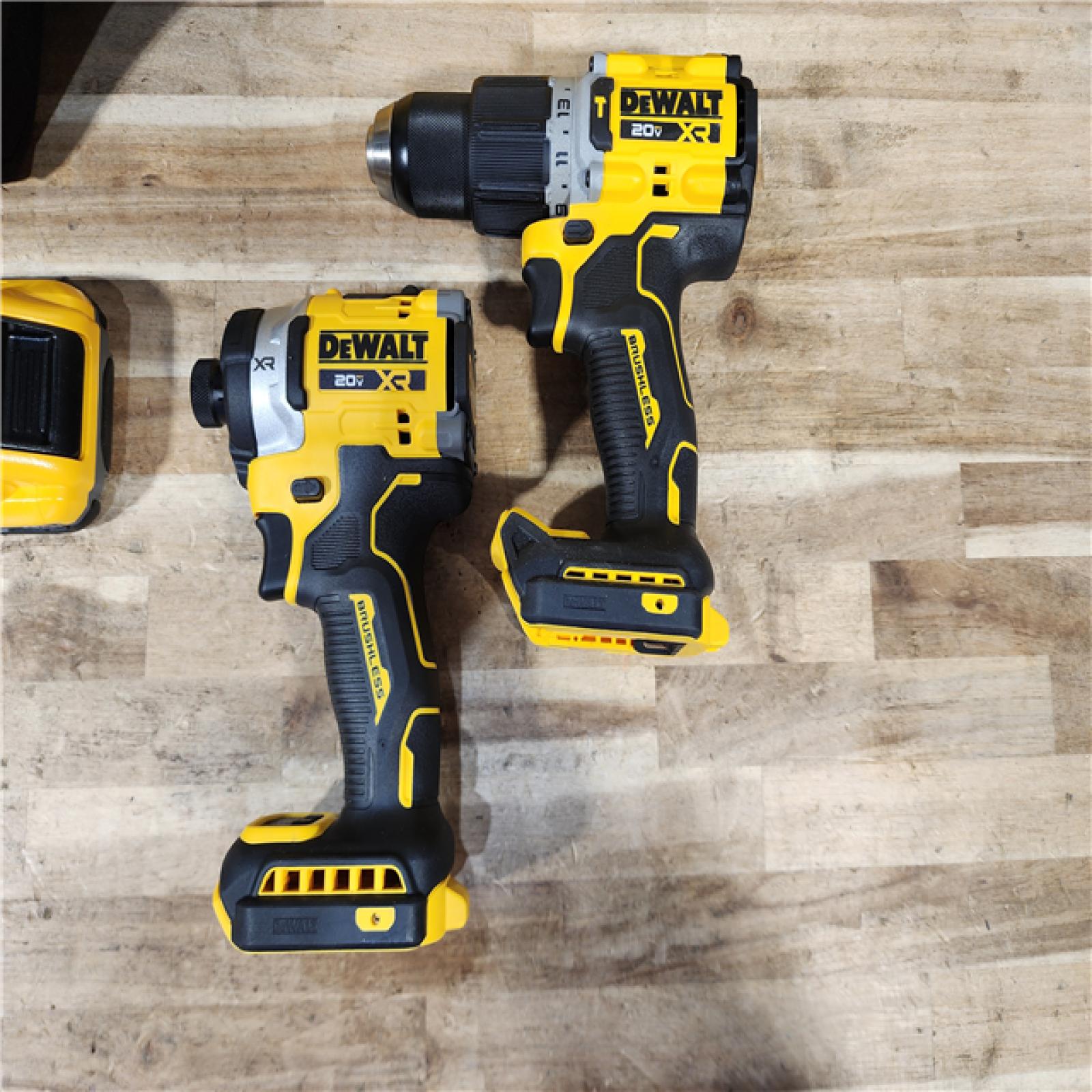 HOUSTON LOCATION - AS-IS (APPEARS LIKE NEW) DEWALT 20V Lithium-Ion Cordless 2-Tool Combo Kit with 20V/60V FLEXVOLT 9 Ah Battery  4 Ah Battery and Charger