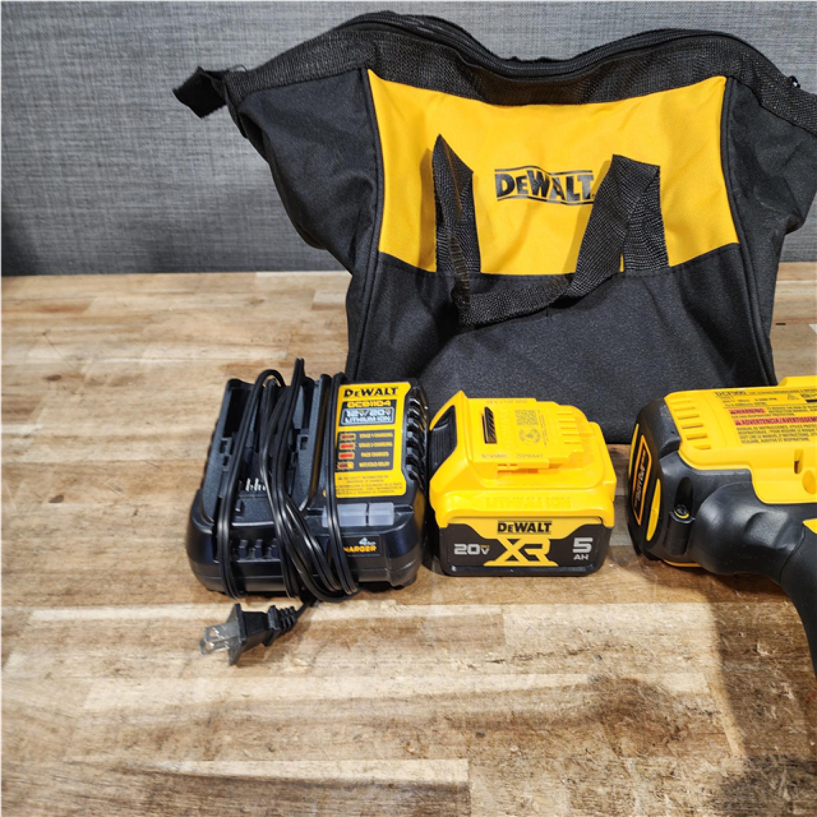 HOUSTON LOCATION - AS - IS DEWALT 20V MAX Lithium-Ion Cordless 1/2 in. Impact Wrench Kit
