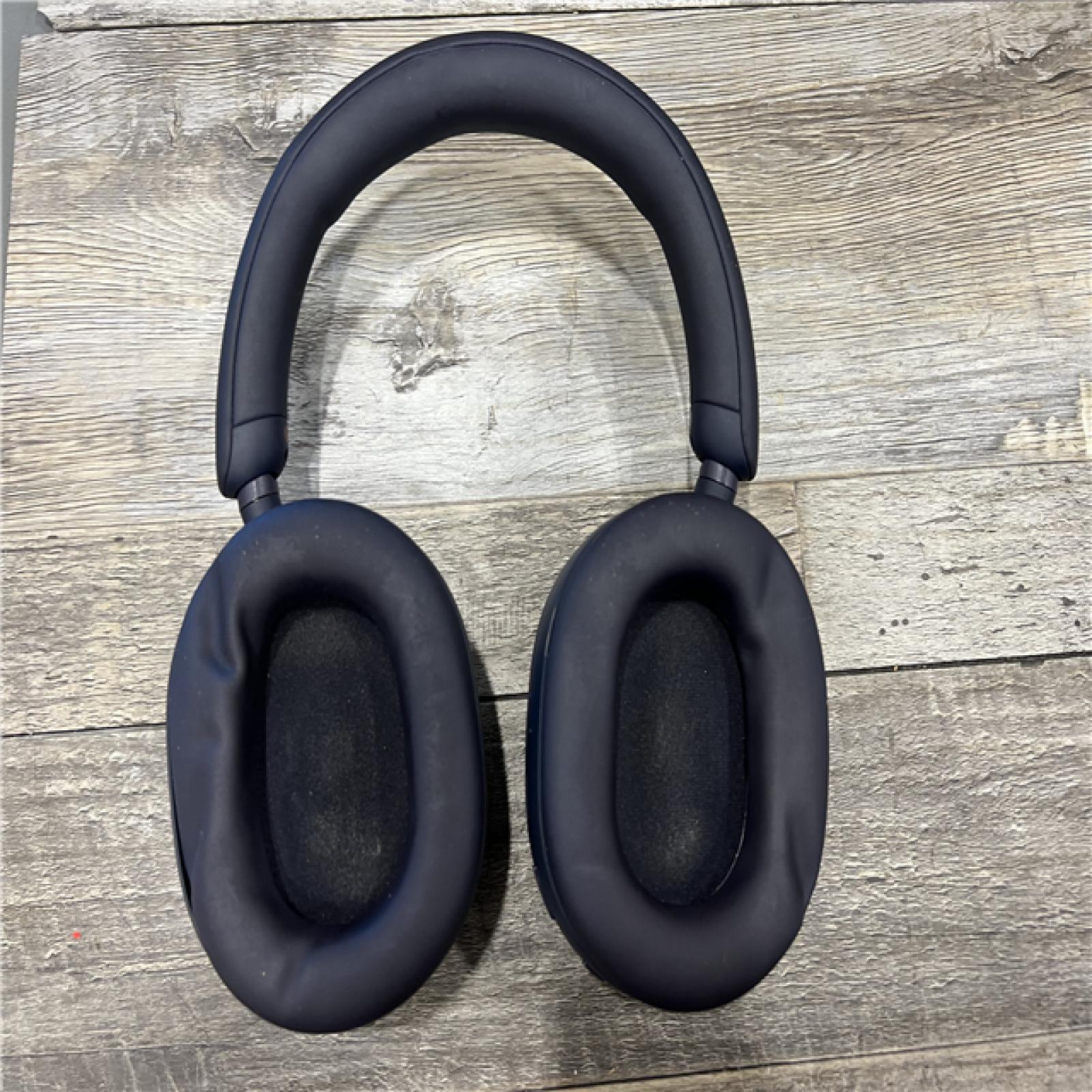 AS-IS Sony - WH1000XM5 Wireless Noise-Canceling Over-the-Ear Headphones - Blue