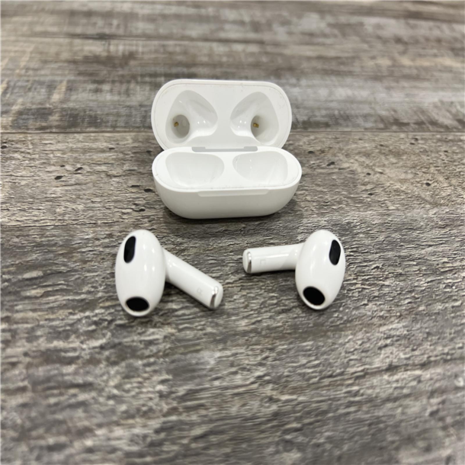 AS-IS AirPods (3rd Generation) with Lightning Charging Case