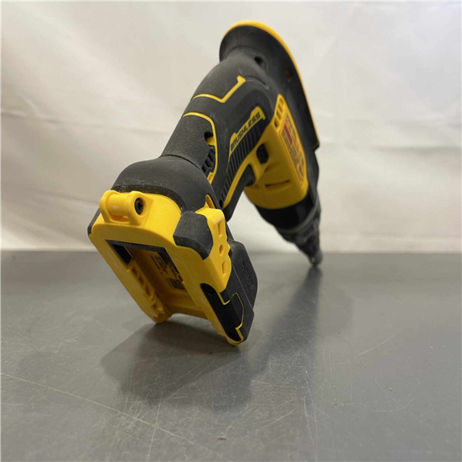 AS-IS - DeWalt 20V MAX XR Brushless Cordless Drywall Screw Gun Tool Only