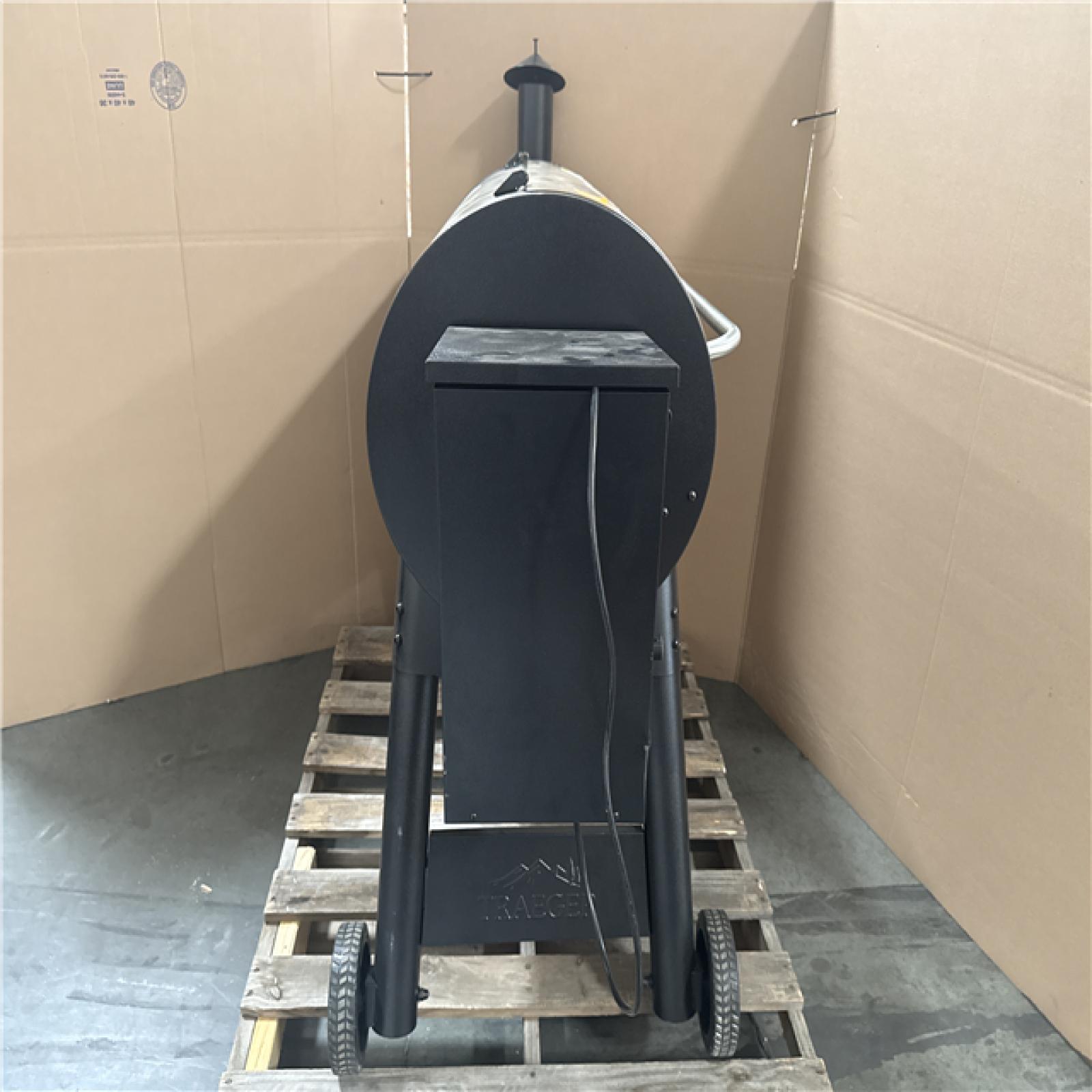 CALIFORNIA AS IS TRAEGER PRO 34 HOME IMPROVEMENT PALLET