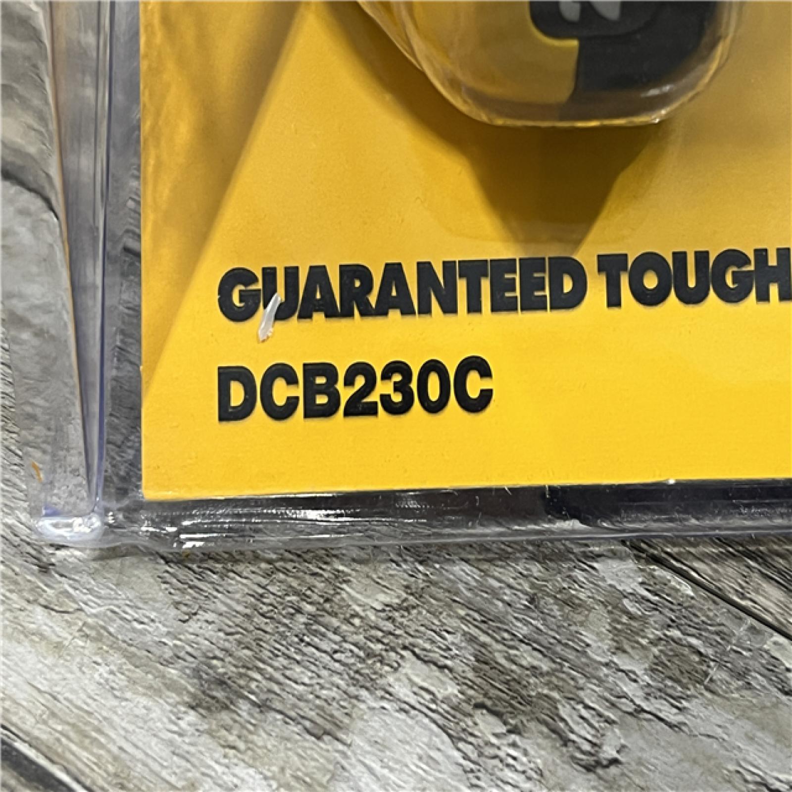 NEW - DEWALT 20V MAX Lithium-Ion 3.0Ah Battery with 12V to 20V MAX Charger