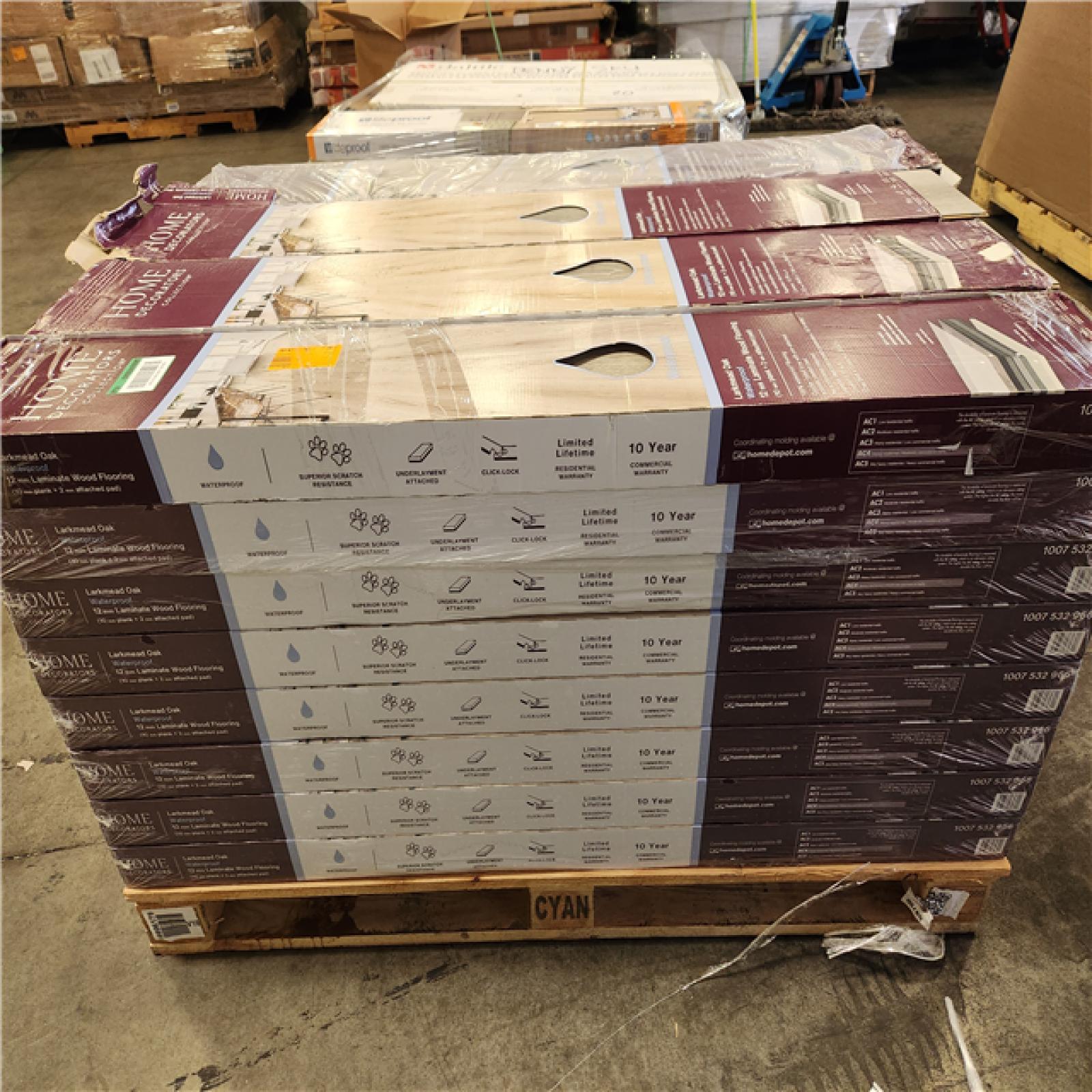 Phoenix Location AS-IS Home Decorators Collection Larkmead Oak 12mm T x 7.56 in. W Waterproof Laminate Wood Flooring (510 sq. ft./32 Case)