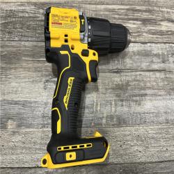 LIKE NEW - DEWALT ATOMIC 20V Cordless 1/2 in. Compact Hammer Drill Kit