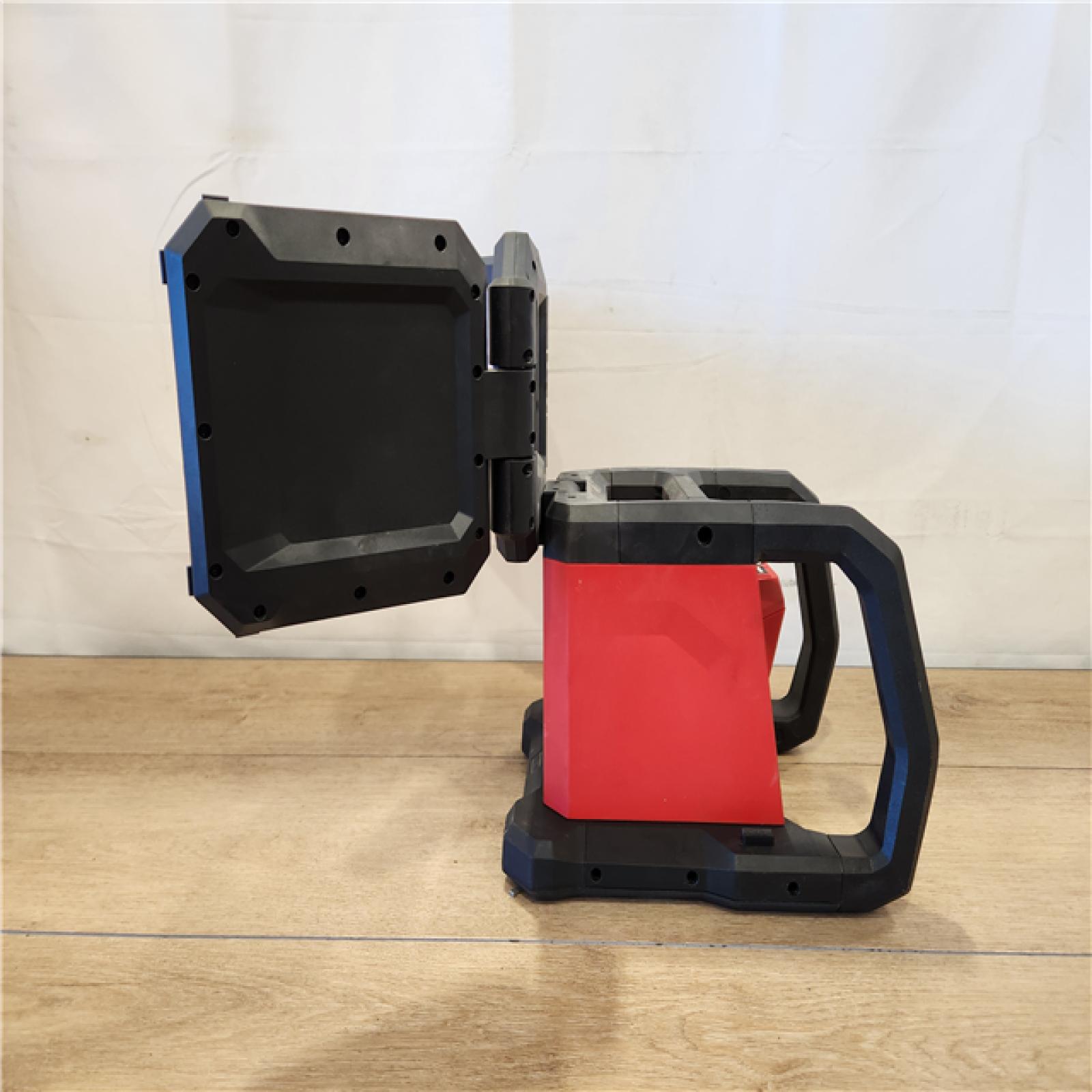 AS-IS- Cordless Work Light LED 3 Hr 18 V