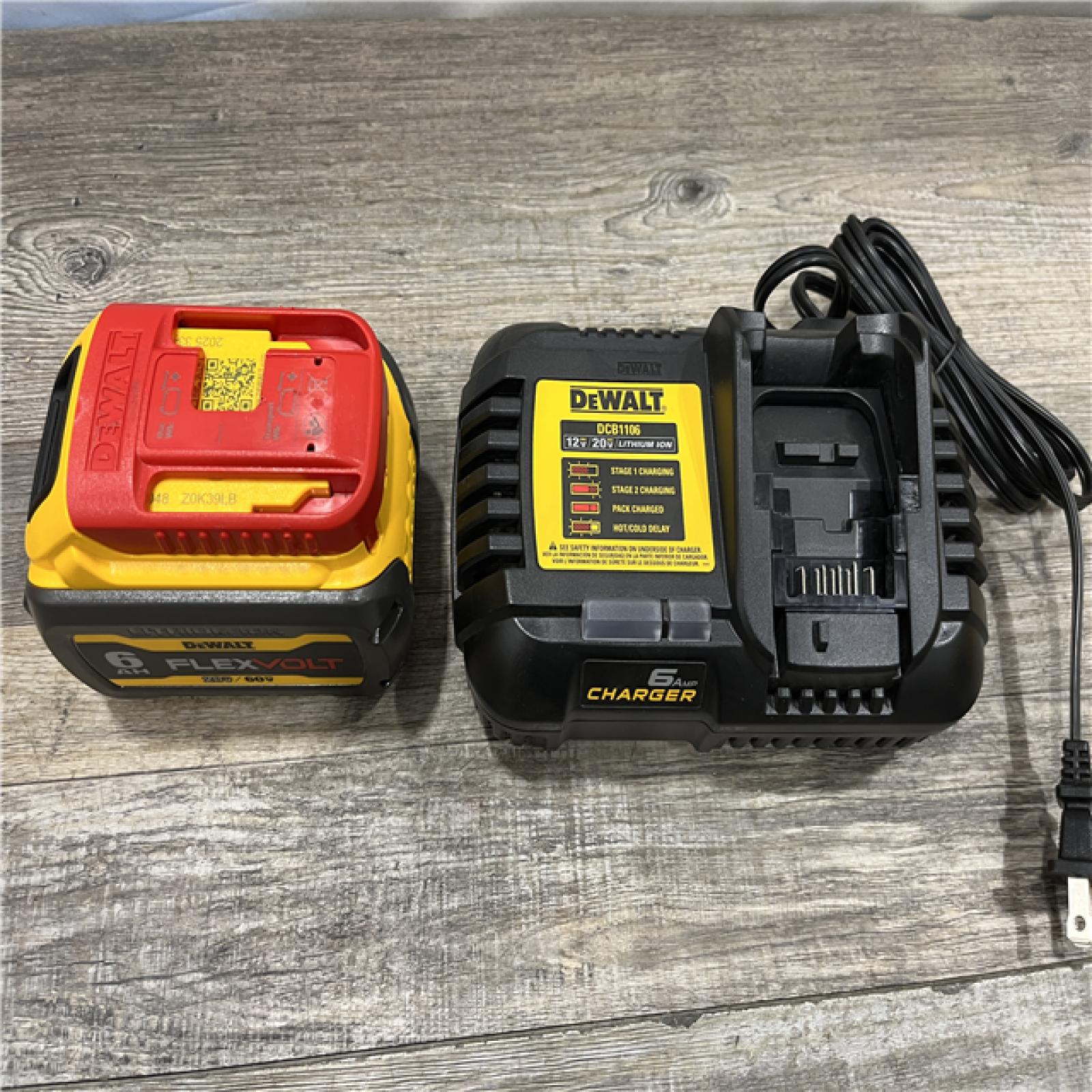 AS-IS DEWALT FLEXVOLT 20V/60V MAX Lithium-Ion 6.0Ah Battery Pack Kit