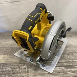 AS-IS DEWALT 20-Volt MAX 7-1/4 in. Cordless Circular Saw (Tool Only)