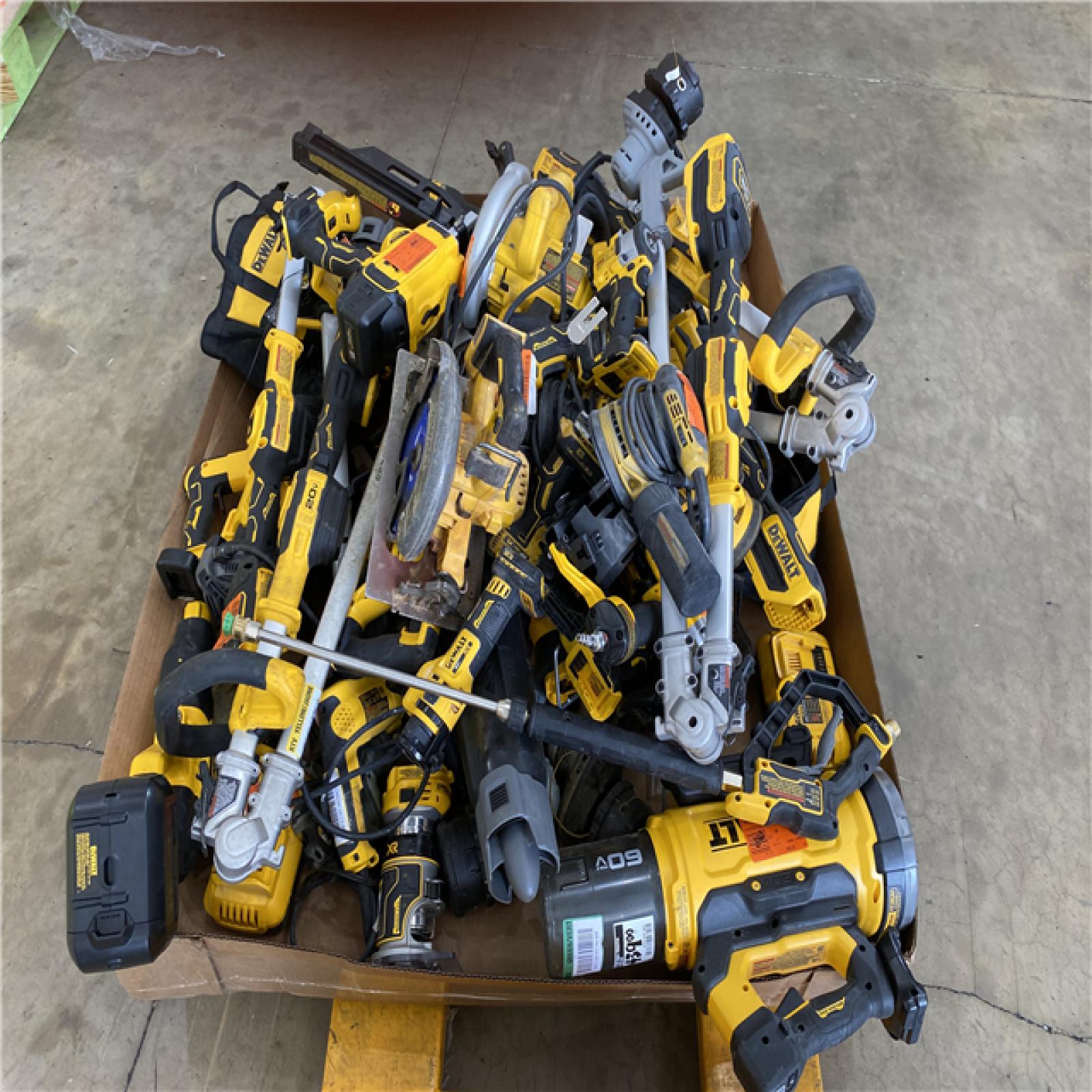 Houston Location AS IS - Tool Pallet