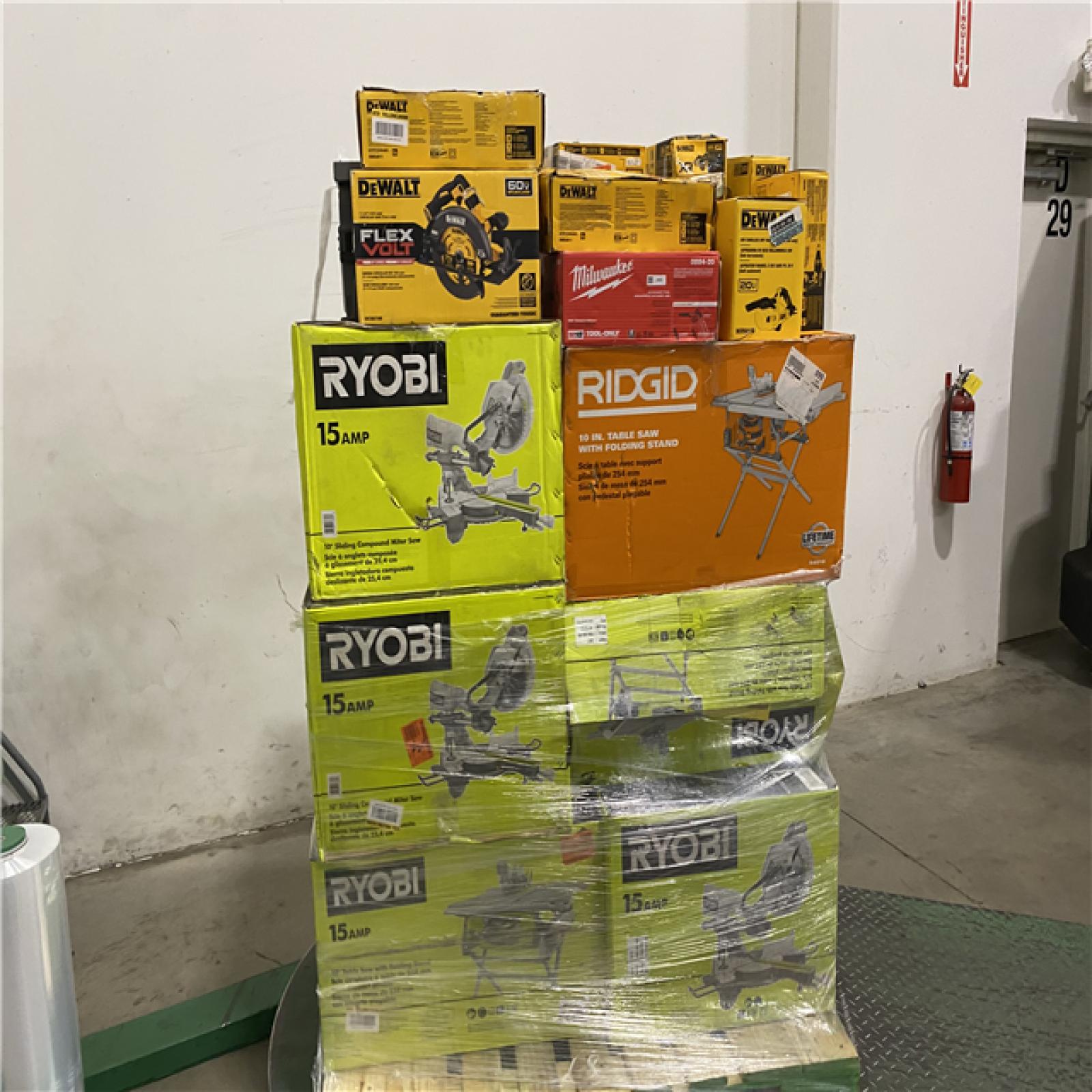 Dallas Location - As-Is Tool Pallet
