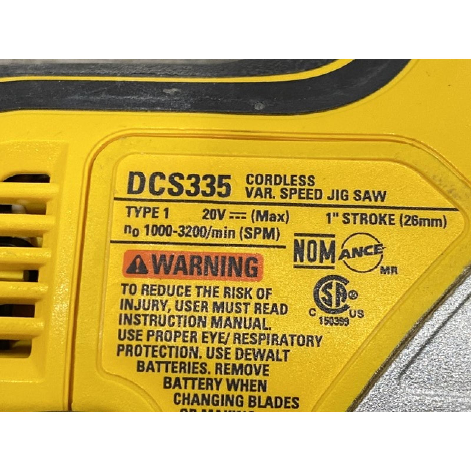 AS-IS DEWALT 20V MAX XR Cordless Barrel Grip Jigsaw (Tool Only)