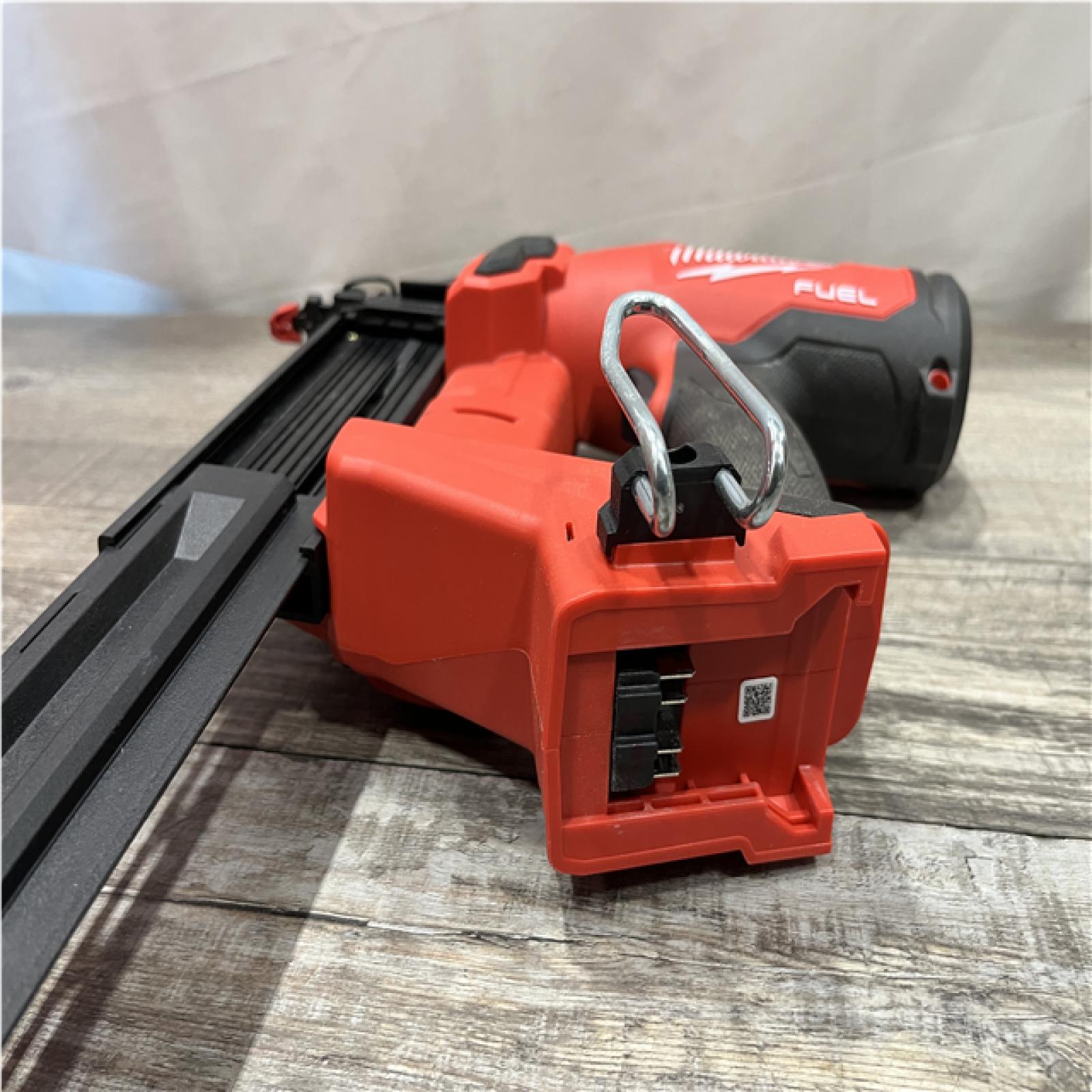 AS-IS Milwaukee FUEL 18-Volt Lithium-Ion Brushless Cordless Gen II 18-Gauge Brad Nailer (Tool-Only)