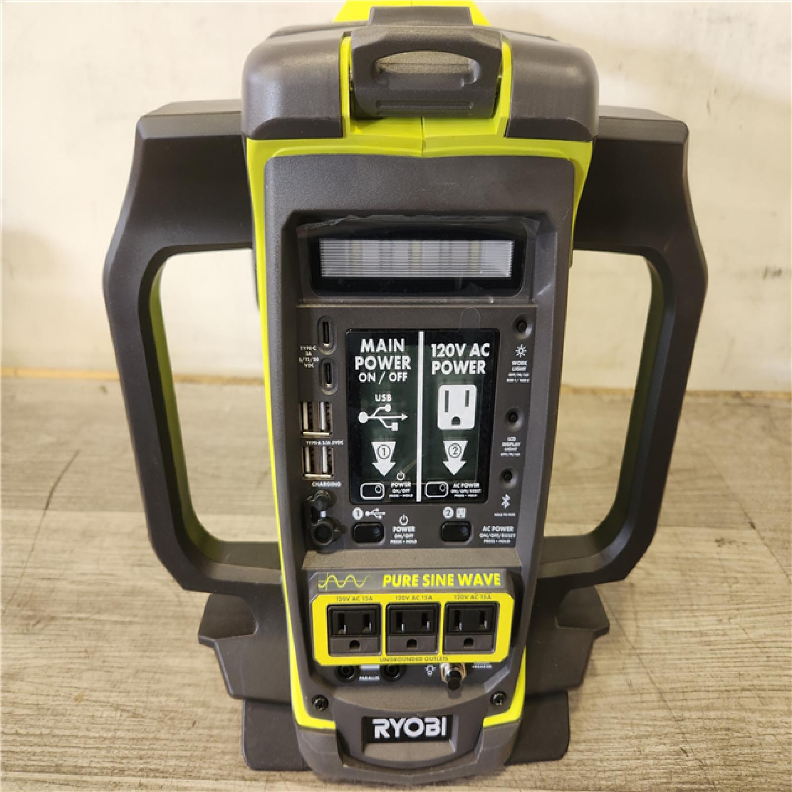 Phoenix NEW RYOBI 18V ONE+ 1800-Watt Portable Battery Inverter Power Station/8-Port Charger (Tool Only)