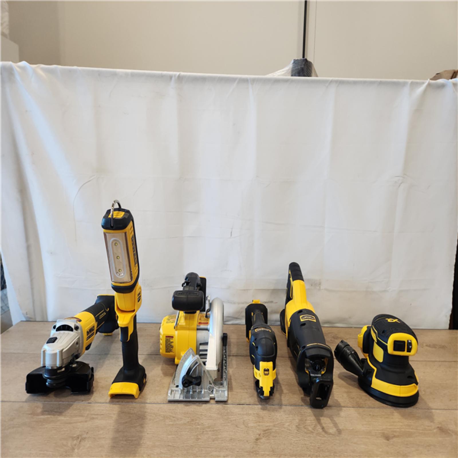 DEWALT 20V Lithium-Ion Cordless 6-Tool Combo Kit