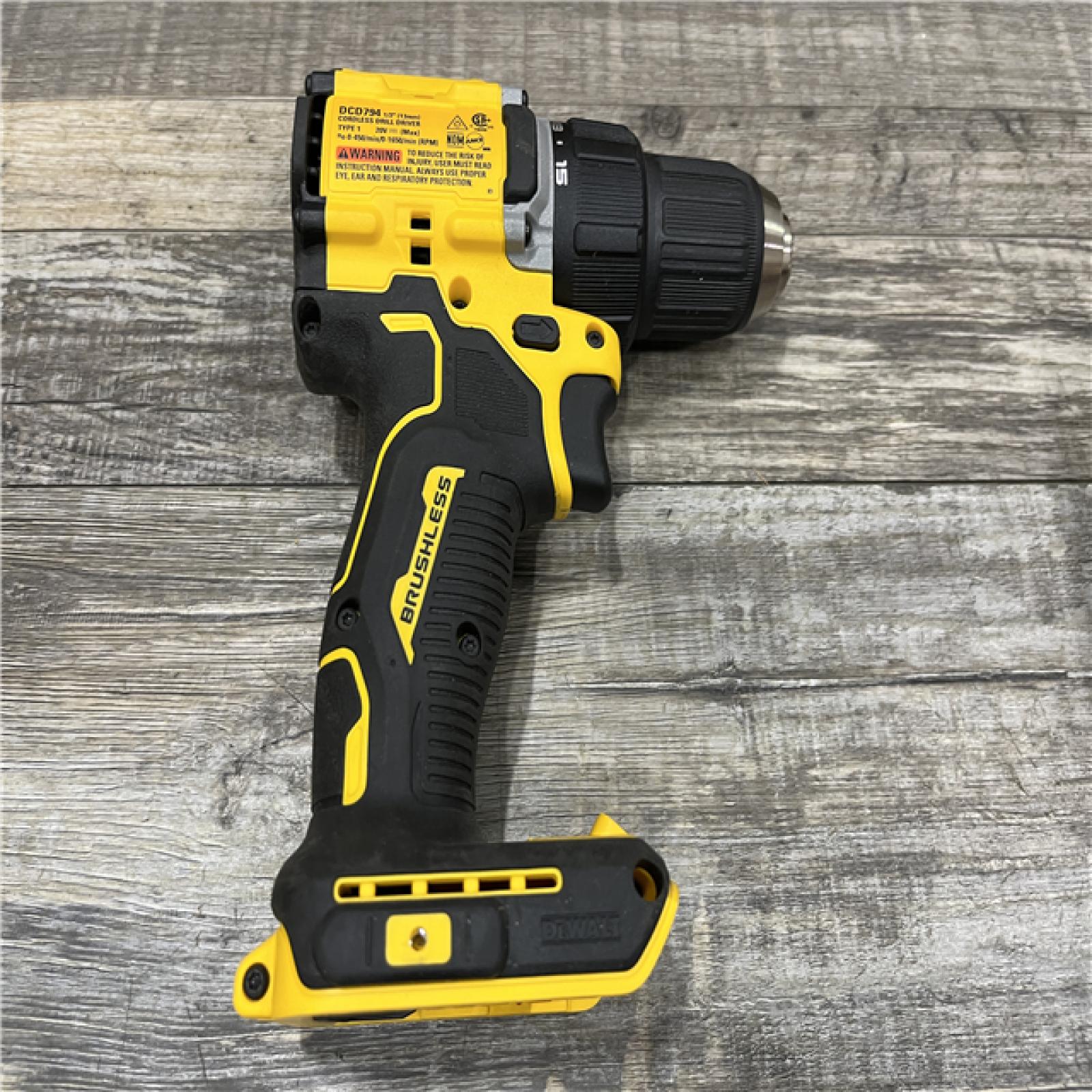 AS-IS DEWALT Atomic 20V Lithium-Ion Cordless Compact 1/2 in. Drill/Driver Kit