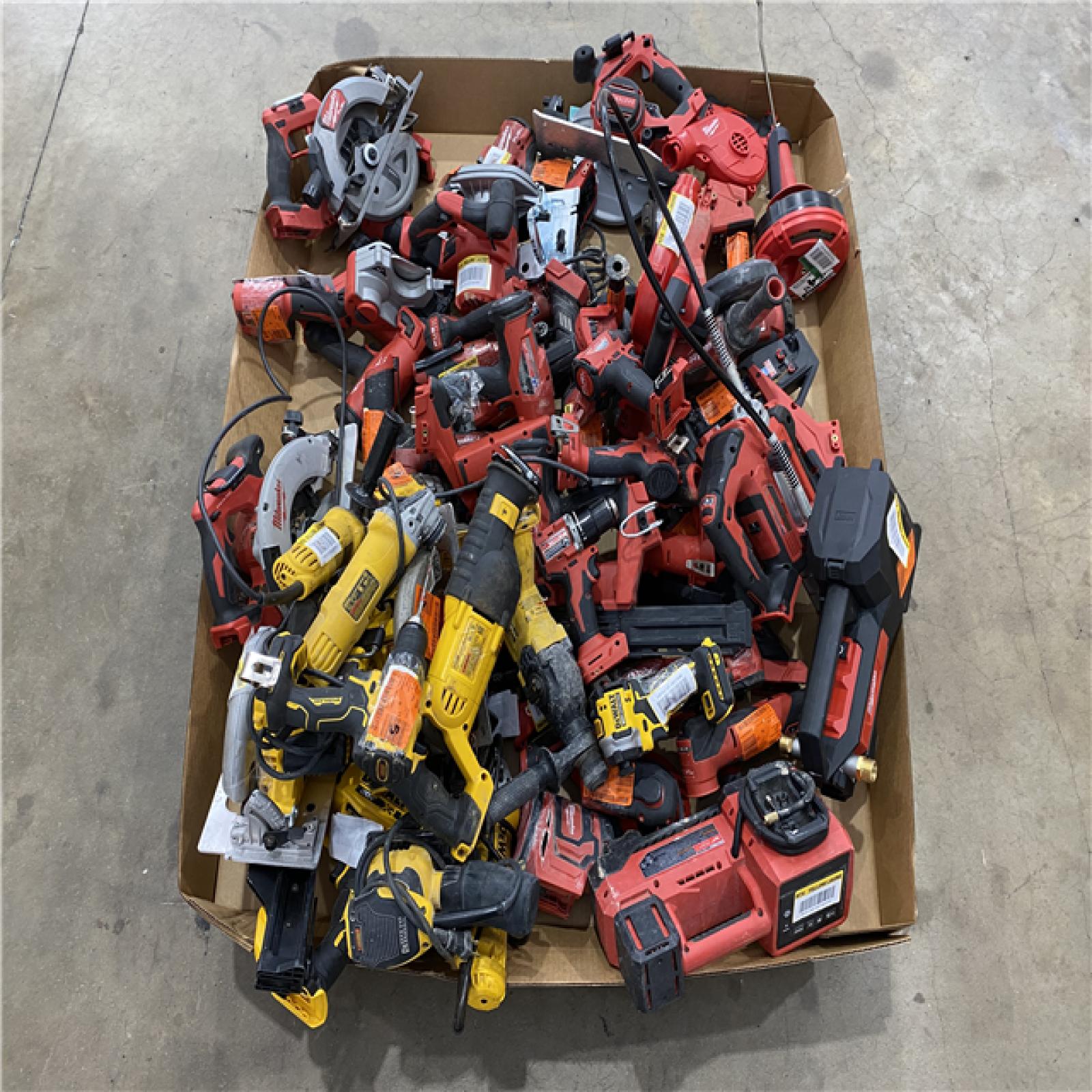 Houston Location AS IS - Tool Pallet