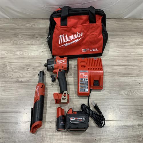 Milwaukee FUEL 18V Cordless Mid Torque 1/2 in. Impact Wrench w/ M12 FUEL 3/8 in. Ratchet Combo Kit