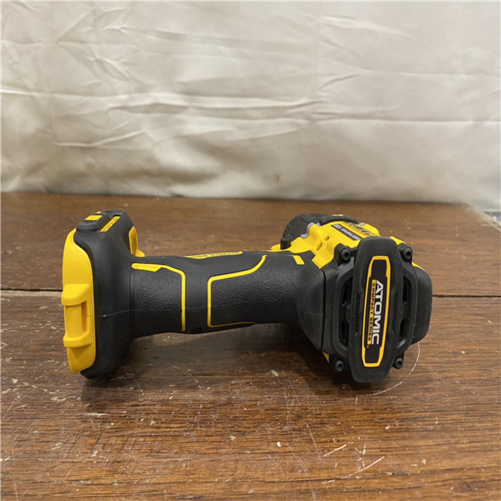 AS-IS DEWALT ATOMIC 20-Volt Lithium-Ion Cordless 1/2 in. Compact Hammer Drill with 3.0Ah Battery, Charger and Bag