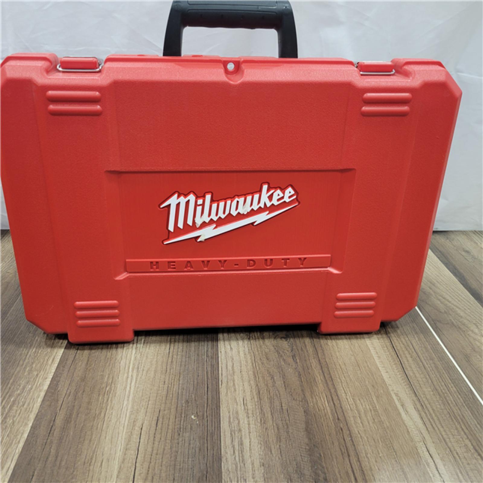 AS-IS Milwaukee M12 12-Volt Lithium-Ion Force Logic Cordless Press Tool Kit (3 Jaws Included) with Two 1.5 Ah Battery and Hard Case