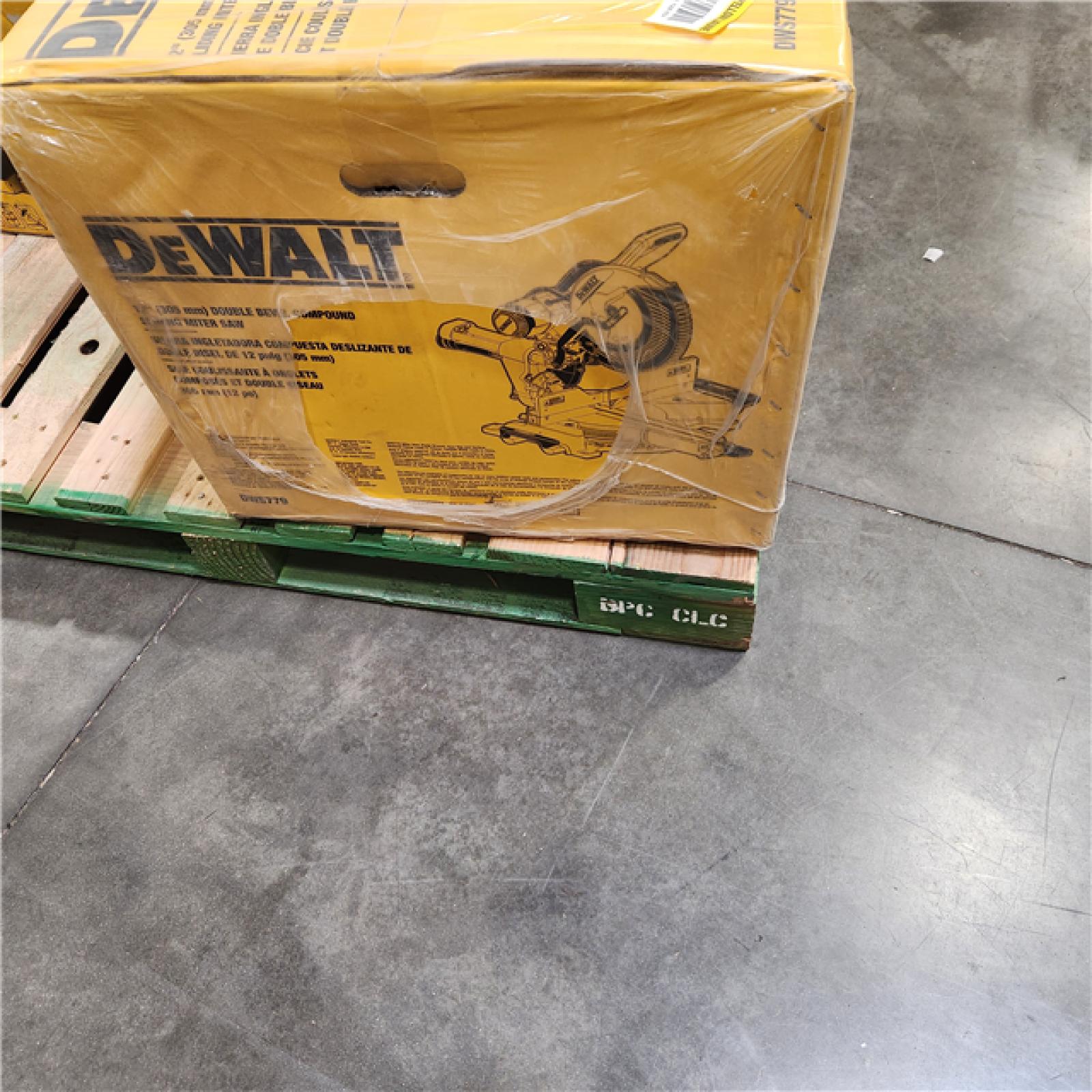 NEW- DeWalt 15 Amps 12 in. Corded Dual-Bevel Sliding Compound Miter Saw