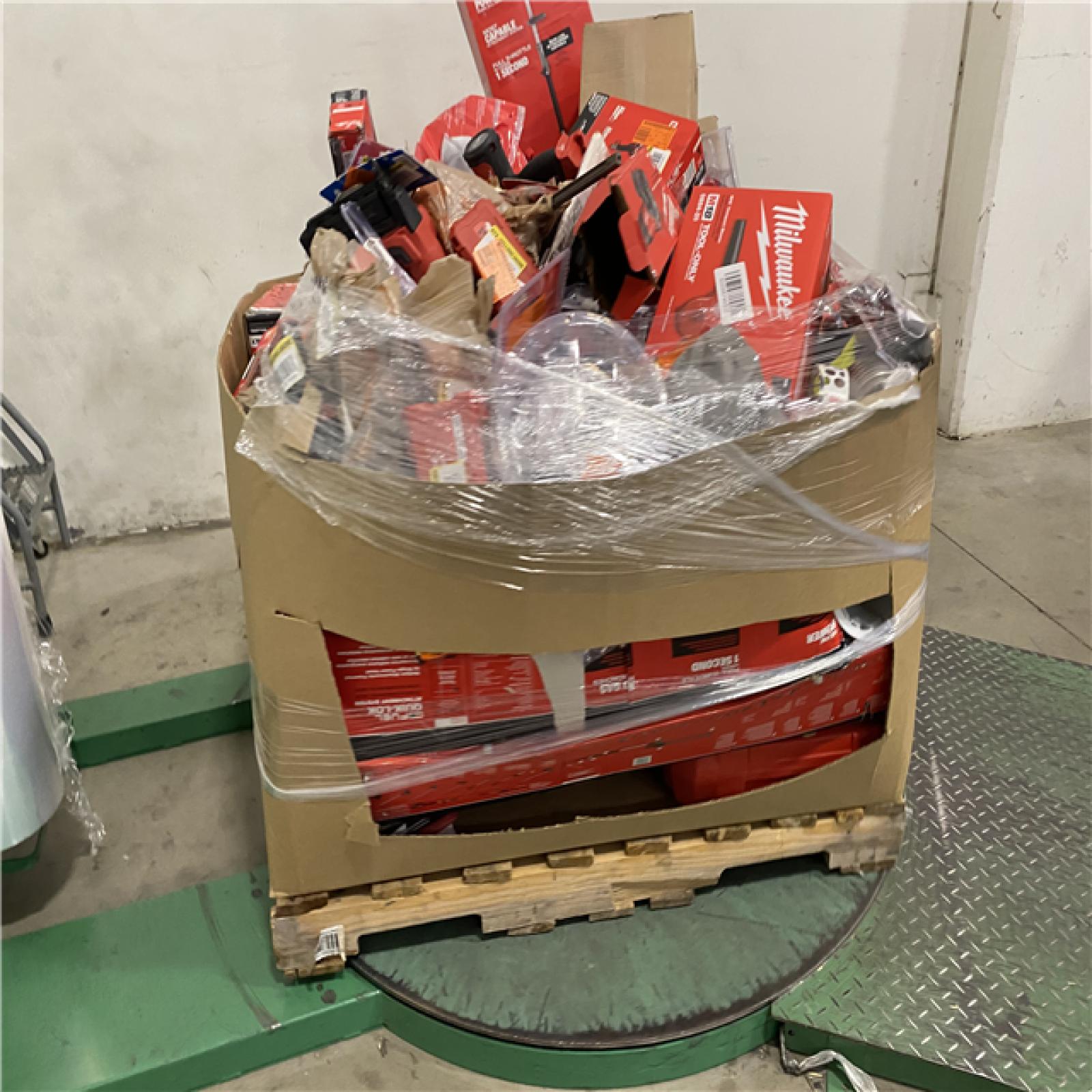 Dallas Location - As-Is MILWAUKEE Tool Pallet
