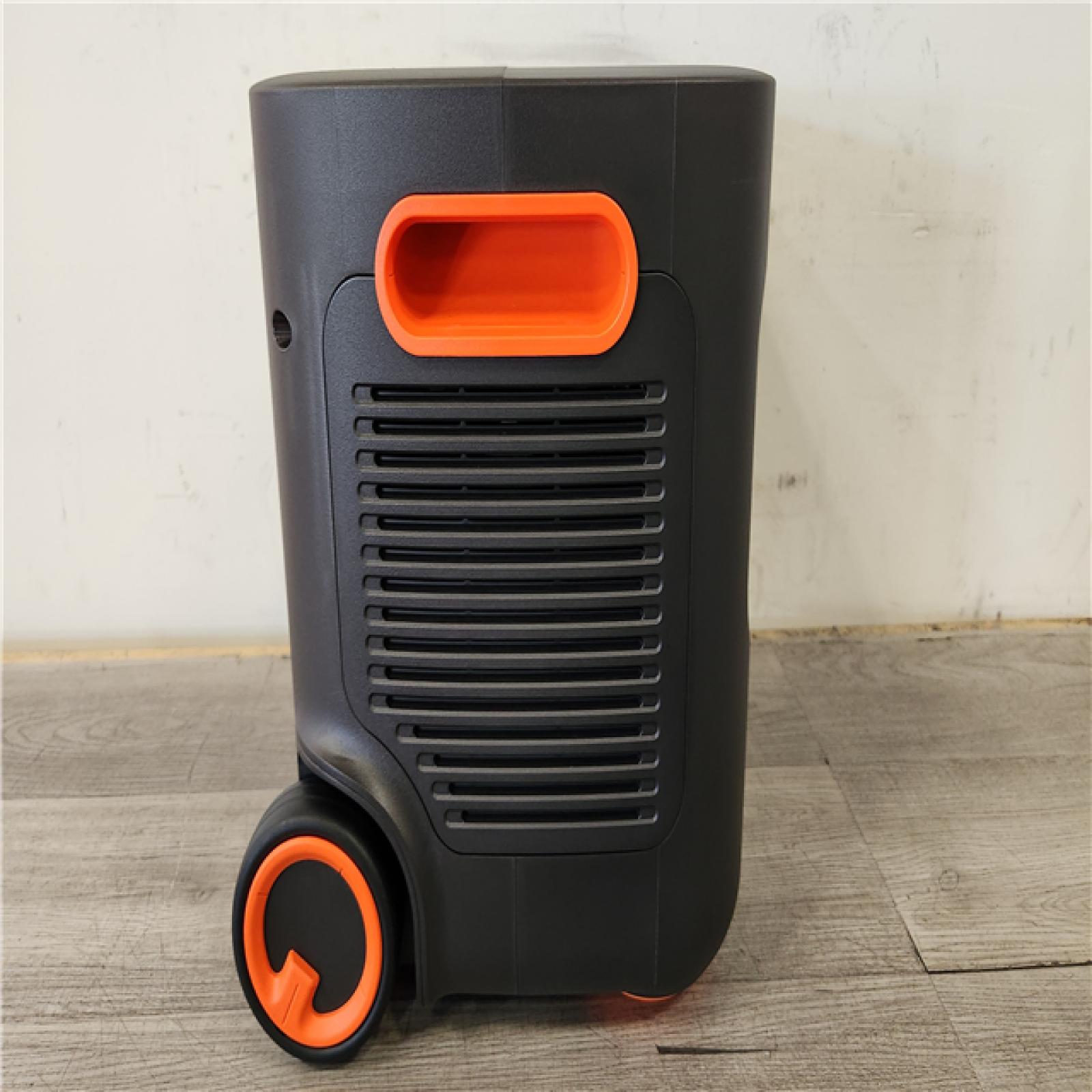 Phoenix Location NEW Jackery Solar Generator Explorer 2000 Plus 2042.8Wh/ 3000W Model No. Je-2000C