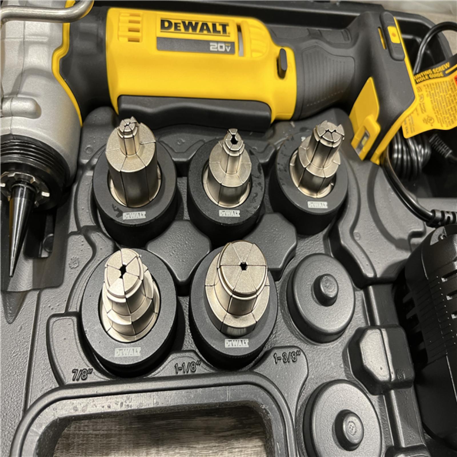 LIKE NEW - DEWALT 20V MAX Lithium-Ion Copper Swage Tool Kit