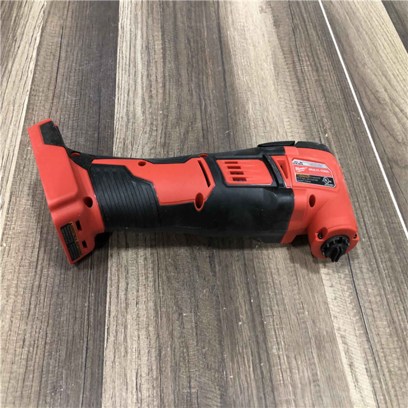 AS-IS Milwaukee 18V Lithium-Ion Cordless Oscillating Multi-Tool (Tool-Only)