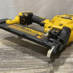 AS-IS DEWALT 20V MAX XR Lithium-Ion Electric Cordless 18-Gauge Brad Nailer (Tool Only)