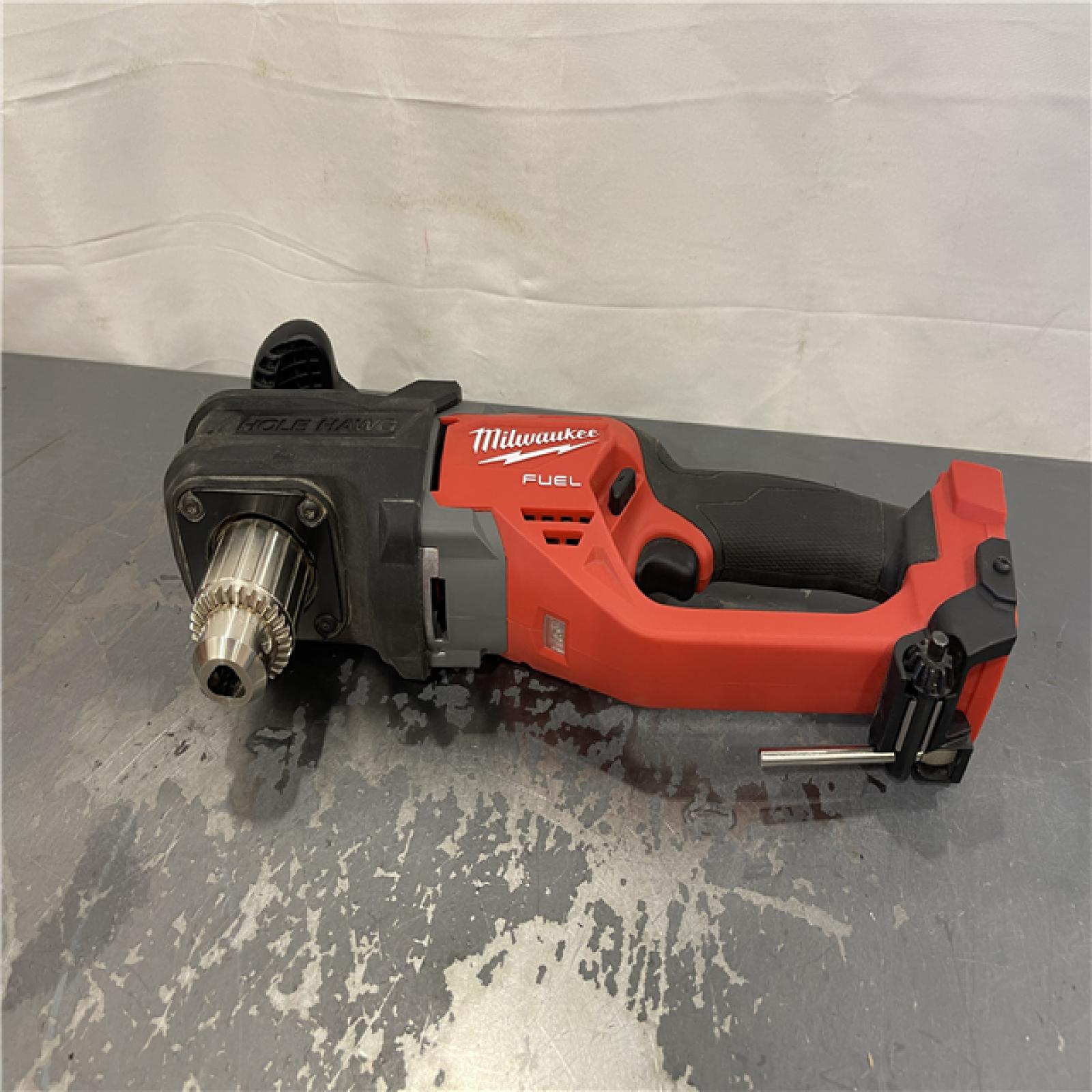 AS-IS- Milwaukee M18 FUEL GEN II 18V Lithium-Ion Brushless Cordless 1/2 in. Hole Hawg Right Angle Drill