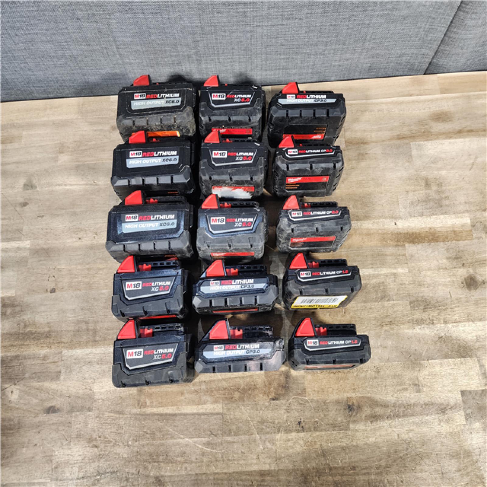 HOUSTON LOCATION - AS-IS MILWAUKEE BATTERY PACK QTY - 15