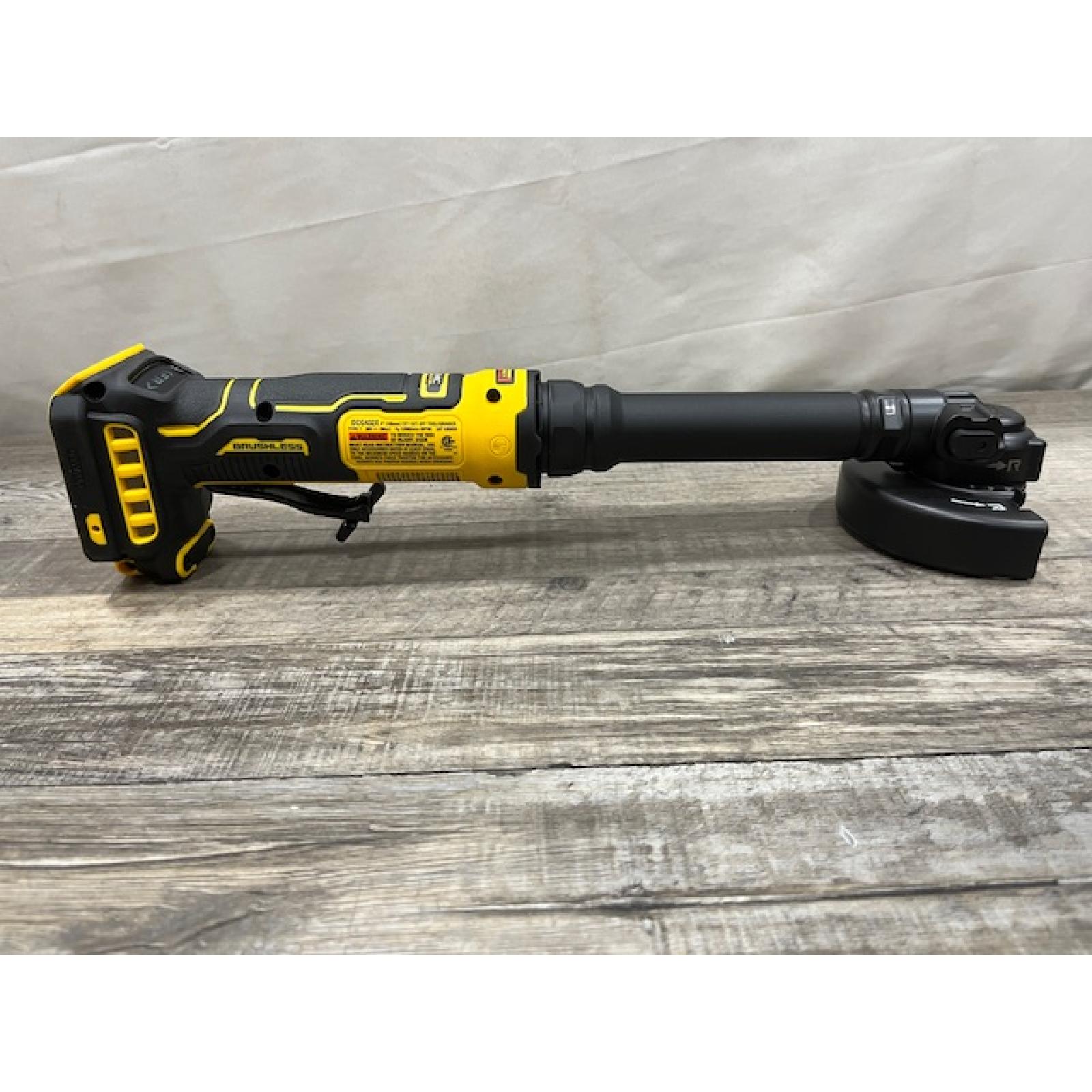 AS-IS DEWALT ATOMIC 20V MAX Cordless Brushless 4 in. Extended Cut-Off Tool (Tool Only)