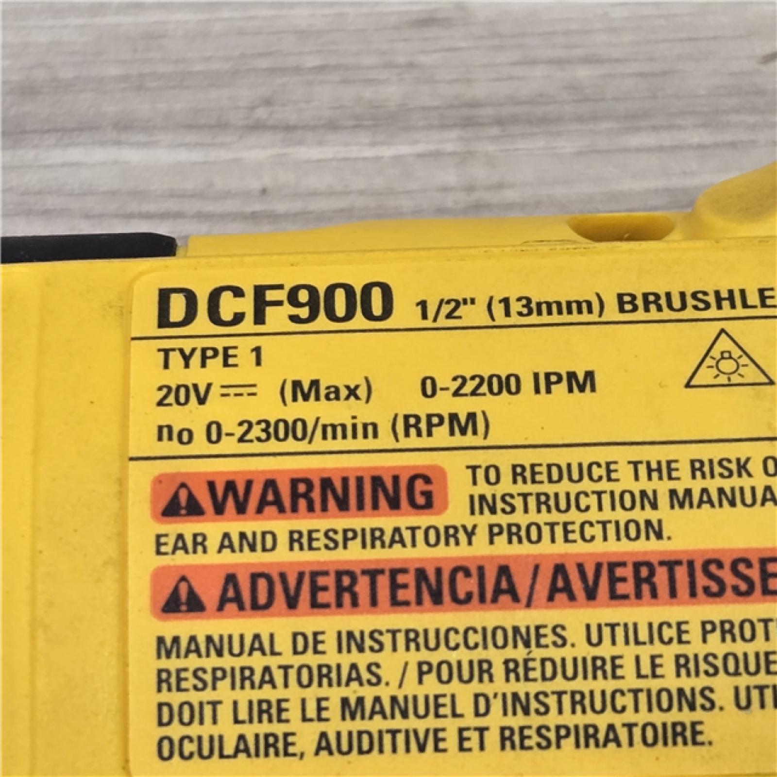 AS-IS Dewalt 20V MAX Lithium-Ion Cordless 1/2 in. Impact Wrench Kit