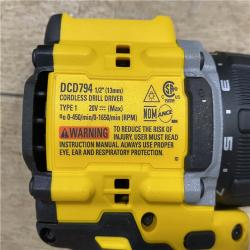 AS-IS DEWALT ATOMIC 20-Volt MAX Lithium-Ion Cordless Combo Kit