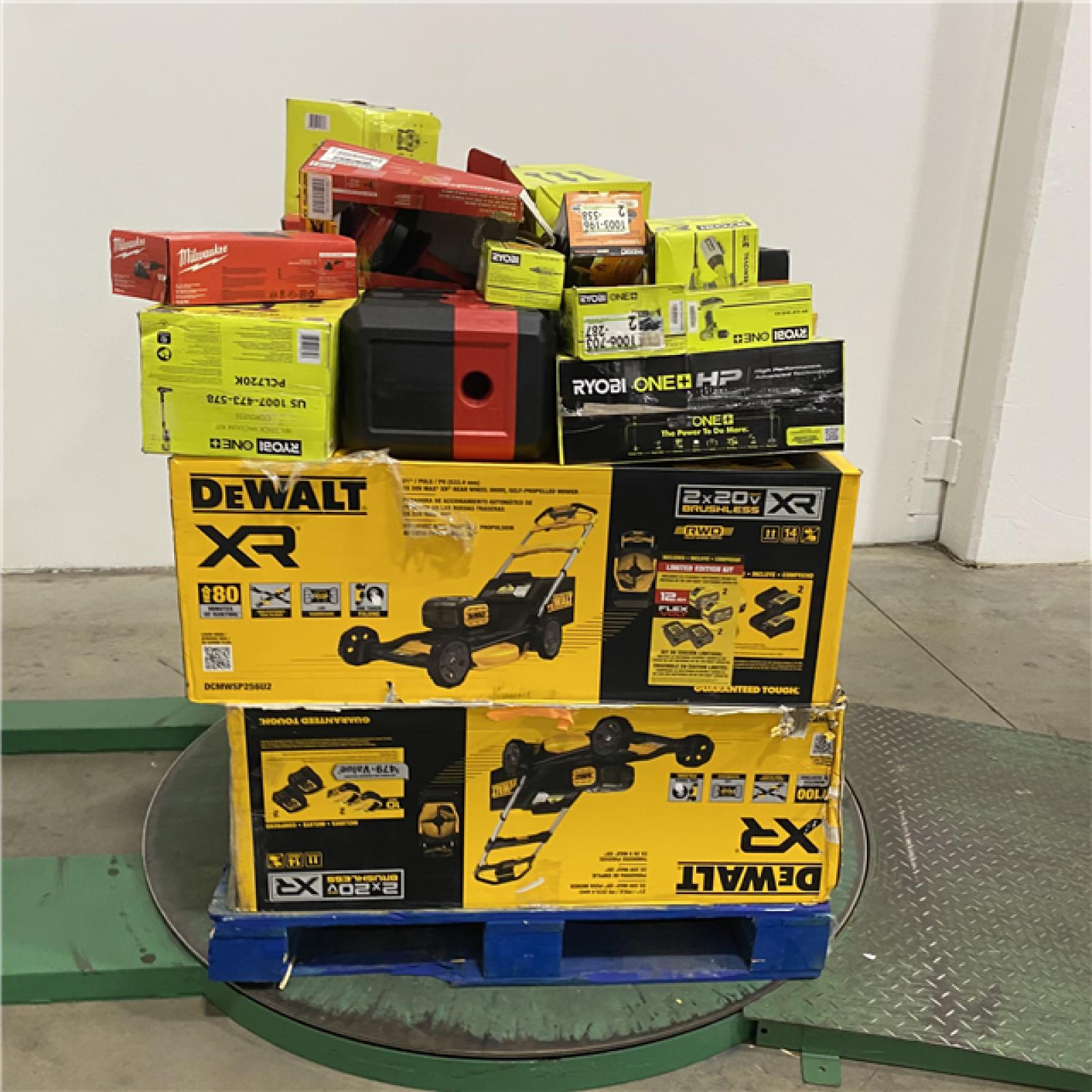 Dallas Location - As-Is Tool Pallet