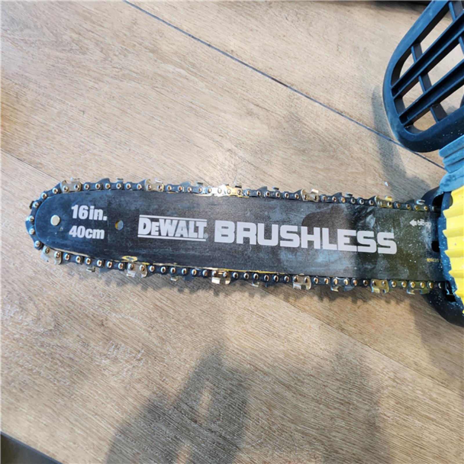 AS-IS- DEWALT 16in Chainsaw 60V MAX - (Tool-Only)