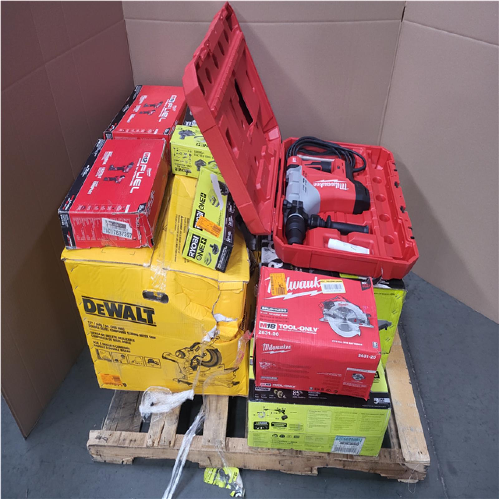 CALIFORNIA AS-IS TOOL PALLET