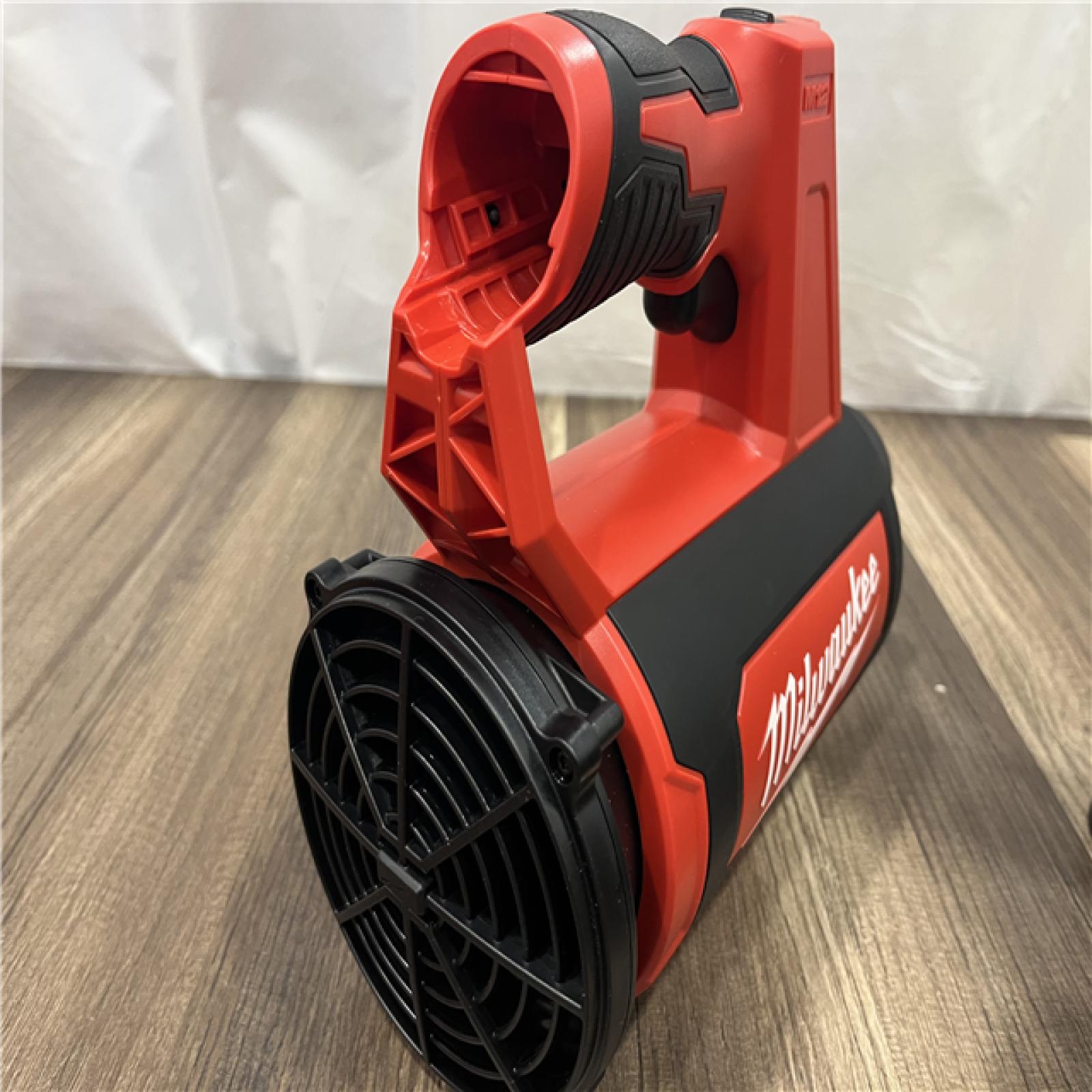 GOOD Milwaukee Cordless Compact Spot Blower (Tool-Only)