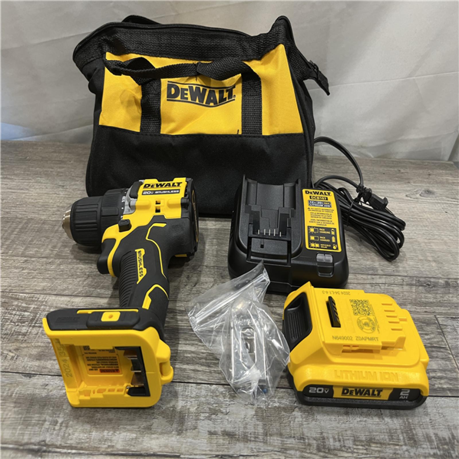 AS-IS DEWALT Atomic 20V Lithium-Ion Cordless Compact 1/2 in. Drill/Driver Kit