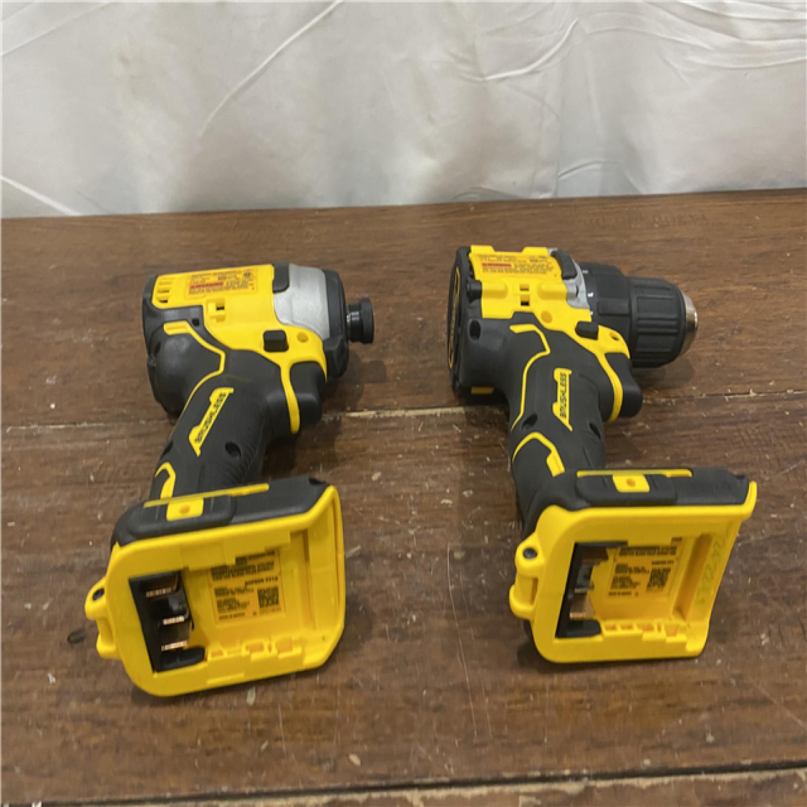 AS-IS DEWALT ATOMIC 20-Volt MAX Lithium-Ion Cordless Combo Kit (2-Tool) with (2) 2.0Ah Batteries, Charger and Bag