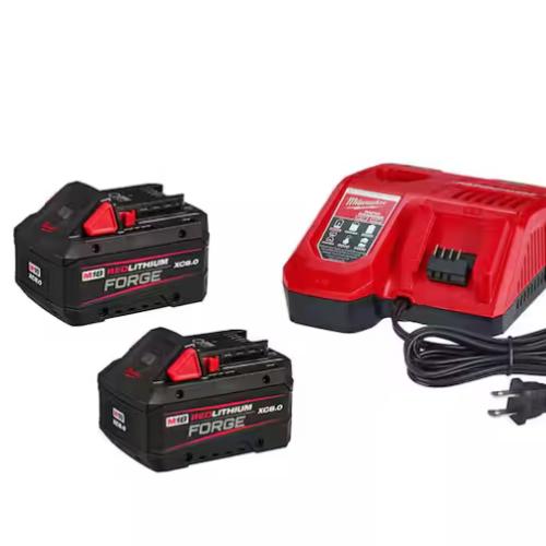 NEW! MILWAUKEE M18 18-Volt Lithium-Ion REDLITHIUM FORGE Starter Kit with (2) 8. 0Ah Battery and Rapid Charger
