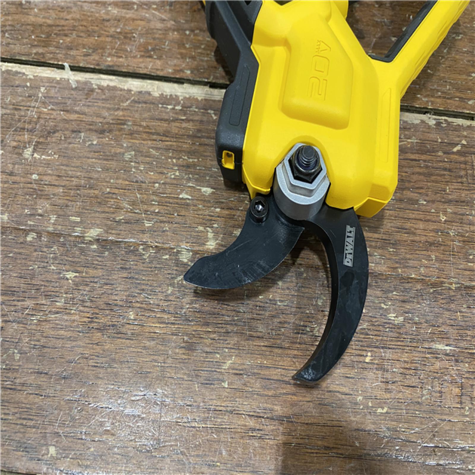 AS-IS DeWalt Cordless Pruner