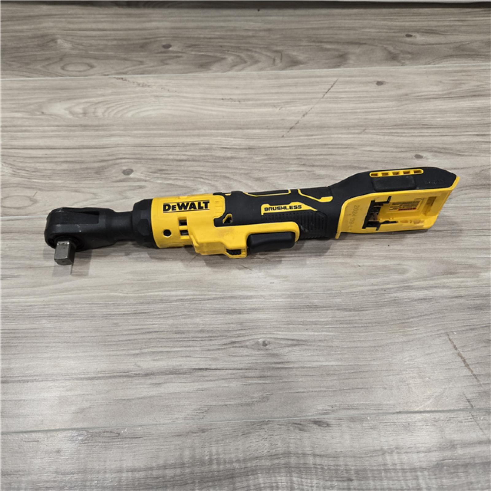 AS-IS ATOMIC 20V MAX Cordless 1/2 in. Ratchet (Tool Only)